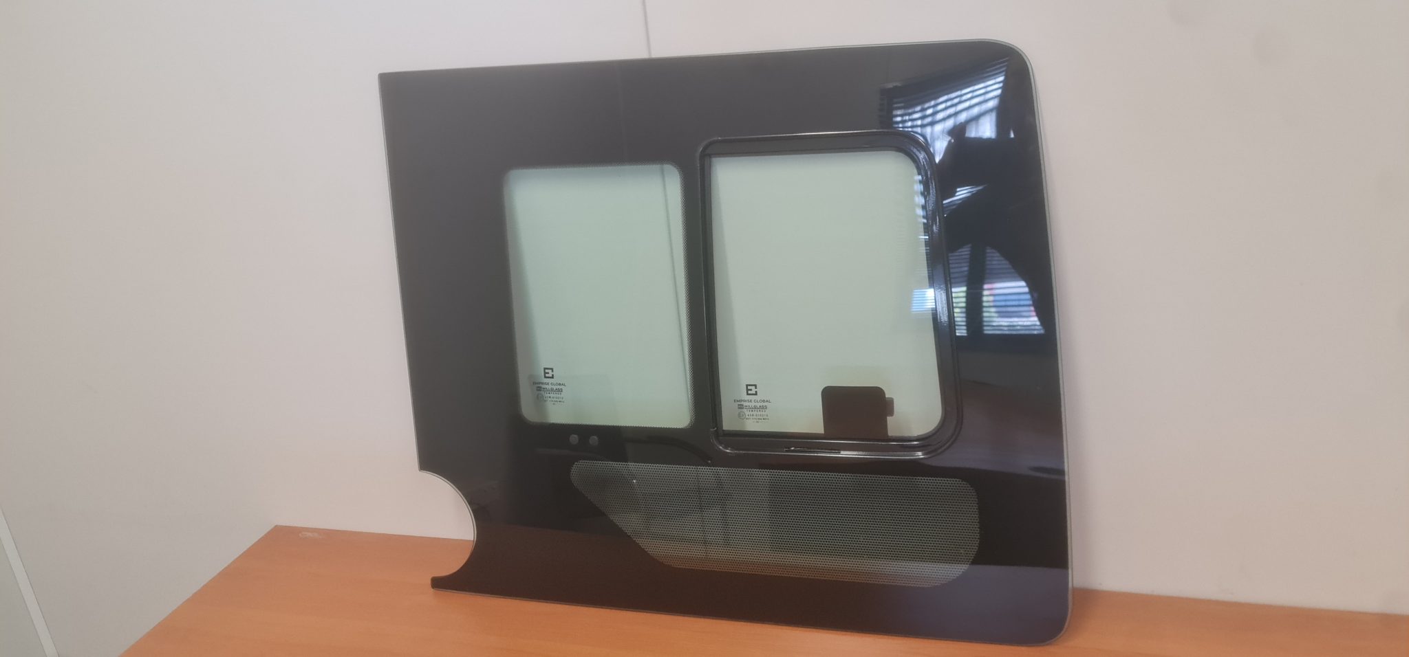 Volkswagen Crafter 2017on | Left-Hand Rear Barn Door Bonded Sliding ...